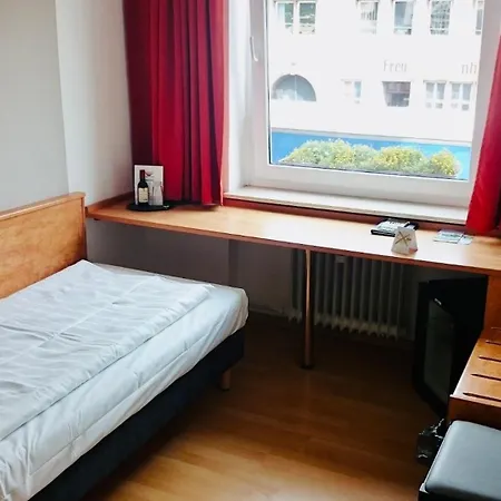 Novostar Otel 2*